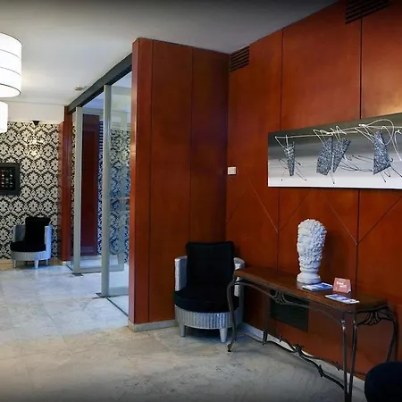 Отель Colon Кордова